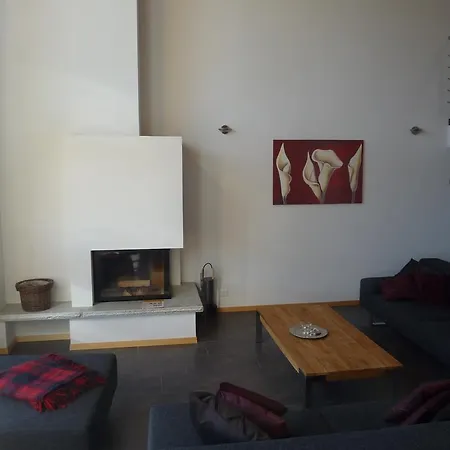 Loup-blanc Apartment